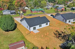 8 Colonial Ave, Granite Falls, NC 28630 - Photo 38