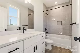 8 Colonial Ave, Granite Falls, NC 28630 - Photo 16