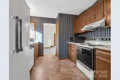 20 Poplar Court, Fletcher, NC 28732 - Photo 14