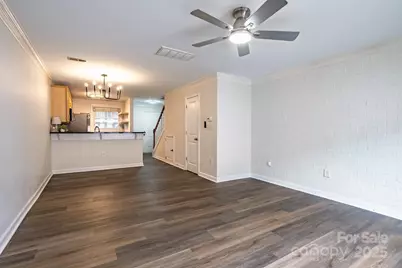 1310 Green Oaks Lane #H, Charlotte, NC 28205 - Photo 8