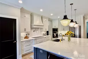 108 41st Ave NW, Hickory, NC 28601 - Photo 14