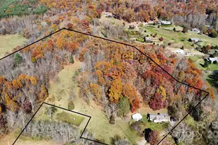 237 Utah Mountain Rd, Waynesville, NC 28785 - Photo 2