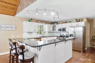 8 Alexander Chapel Dr, Asheville, NC 28804 - Photo 16