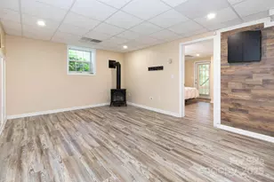 114 Courtney Ln, Candler, NC 28715 - Photo 24