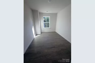 403 15th Avenue SW #A, Hickory, NC 28602 - Photo 10