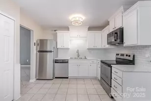 1778 Hunters Trail, Rock Hill, SC 29732 - Photo 2