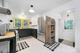 26 Duckworth Ave, Brevard, NC 28712 - Photo 12