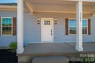 1151 13th St SW, Hickory, NC 28602 - Photo 6