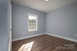 1151 13th St SW, Hickory, NC 28602 - Photo 18