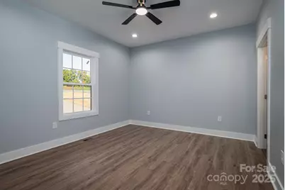 1151 13th Street SW, Hickory, NC 28602 - Photo 14