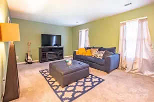 11208 Tristan Ct, Charlotte, NC 28213 - Photo 12