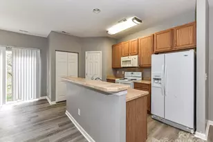 8748 Twined Creek Ln, Charlotte, NC 28227 - Photo 10