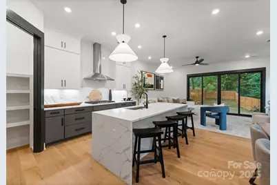 4121 Sarah Drive, Charlotte, NC 28217 - Photo 8