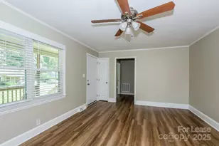 604 Robertson Ave, Charlotte, NC 28208 - Photo 4