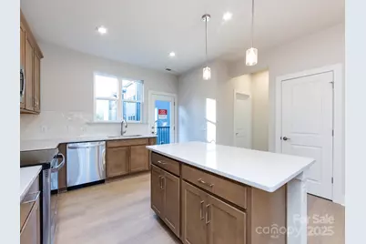 1530 Levy Way, Charlotte, NC 28205 - Photo 6