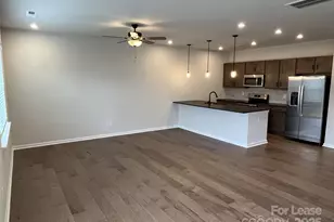 3159 Hutton Gdns Ln, Charlotte, NC 28269 - Photo 10