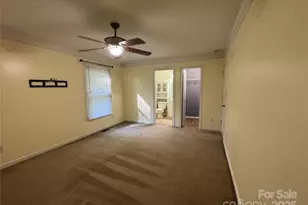 314 E Louisiana Ave, Bessemer City, NC 28016 - Photo 12