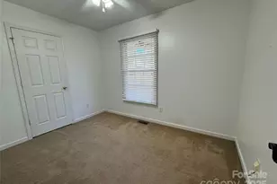 314 E Louisiana Ave, Bessemer City, NC 28016 - Photo 8