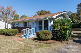 107 Mint St, Clover, SC 29710 - Photo 24