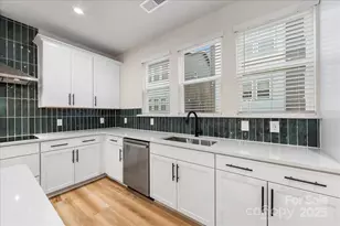 6023 Pivot Ct, Charlotte, NC 28205 - Photo 8