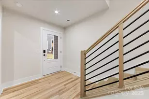 6023 Pivot Ct, Charlotte, NC 28205 - Photo 4