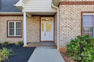 116 Postell Dr, Statesville, NC 28625 - Photo 2