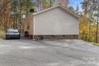 189 Panther Lane #94-97, Thomasville, NC 27360 - Photo 16