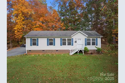 189 Panther Lane #94-97, Thomasville, NC 27360 - Photo 2