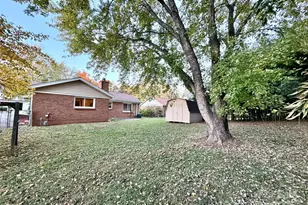 7501 Pawtuckett Rd, Charlotte, NC 28214 - Photo 16