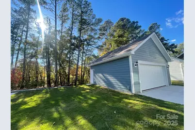 4028 Grommet Court, Matthews, NC 28105 - Photo 2