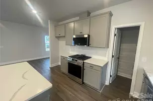 4028 Grommet Ct, Matthews, NC 28105 - Photo 6