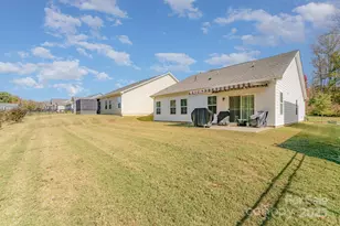 10356 Black Locust Ln, Charlotte, NC 28215 - Photo 22