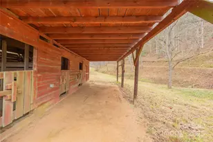 104 Robin Ln, Bryson City, NC 28713 - Photo 34