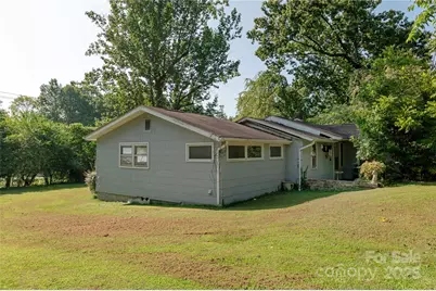 1925-B Windsor Drive, Laurel Park, NC 28739 - Photo 8