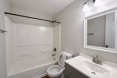 5235 Swearngan Road, Charlotte, NC 28216 - Photo 18