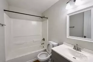 5235 Swearngan Rd, Charlotte, NC 28216 - Photo 18