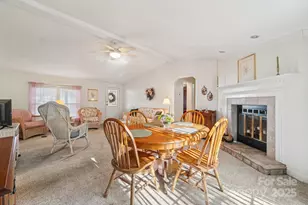 3196 Torrence Branch Dr, Fort Mill, SC 29708 - Photo 10