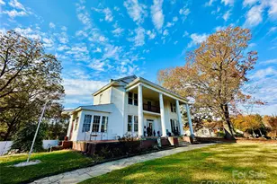 921 Church St, Kings Mountain, NC 28086 - Photo 2
