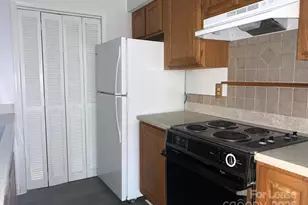 11026 Harrowfield Rd, Charlotte, NC 28226 - Photo 10