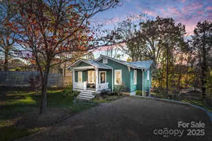 96 Thomas St, Brevard, NC 28712 - Photo 2