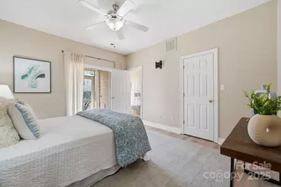 13923 Queens Harbor Road, Charlotte, NC 28278 - Photo 16