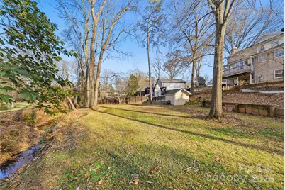 7116 Hollyhouse Drive, Charlotte, NC 28215 - Photo 46
