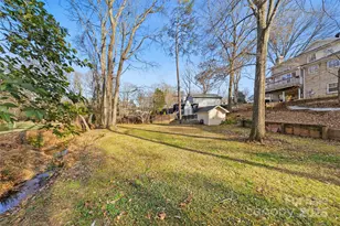 7116 Hollyhouse Dr, Charlotte, NC 28215 - Photo 46