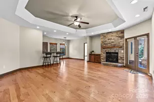 4 Pacifico Dr, Asheville, NC 28806 - Photo 4