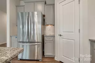 14124 Southbridge Forest Dr, Charlotte, NC 28273 - Photo 18