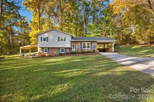 1711 McCombs St, Newton, NC 28658 - Photo 6