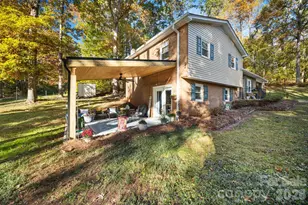 1711 McCombs St, Newton, NC 28658 - Photo 34