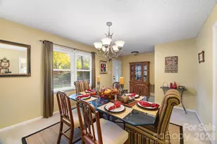 1711 McCombs St, Newton, NC 28658 - Photo 16