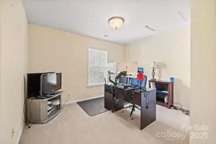 9911 Dominion Crest Dr, Charlotte, NC 28269 - Photo 6