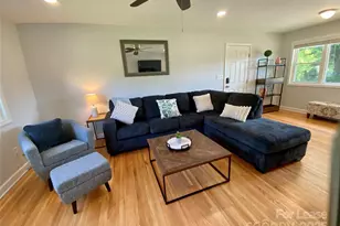 113 Forest Dr, Belmont, NC 28012 - Photo 2